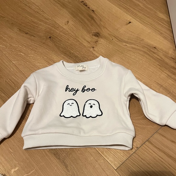 Atlas Grey Hey Boo Crewneck sweatshirt - Picture 4 of 4